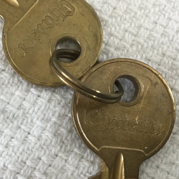 VTG Chateau Lock With 2 Keys - Picture 4 of 10